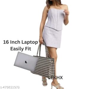 Trendy Fancy Women Handbags Material: Canvas