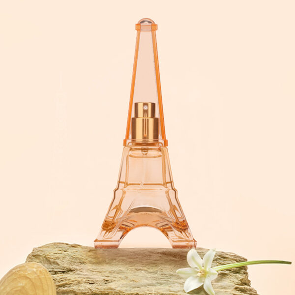 A Trip To Paris. Women Are Free To Encounter Perfumes, Fresh And Fragrant - Image 10