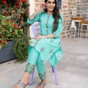 New Trendy Kurta Sets Fabric: Cotton Sleeve Length: Three-Quarter Sleeves Pattern: Printed,Embroidered