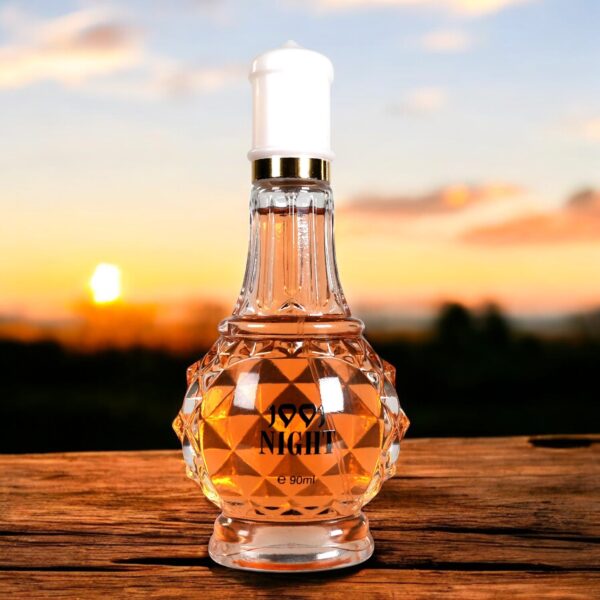 Masked Goddess Perfume - A Long-lasting, Niche Fragrance For Women - Image 2